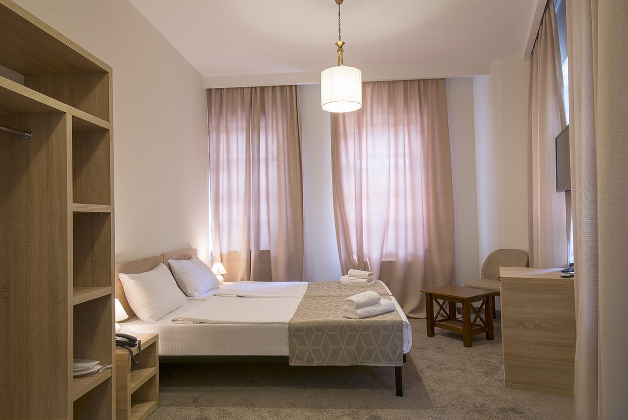 Hotel Opinion Tbilisi Exterior photo