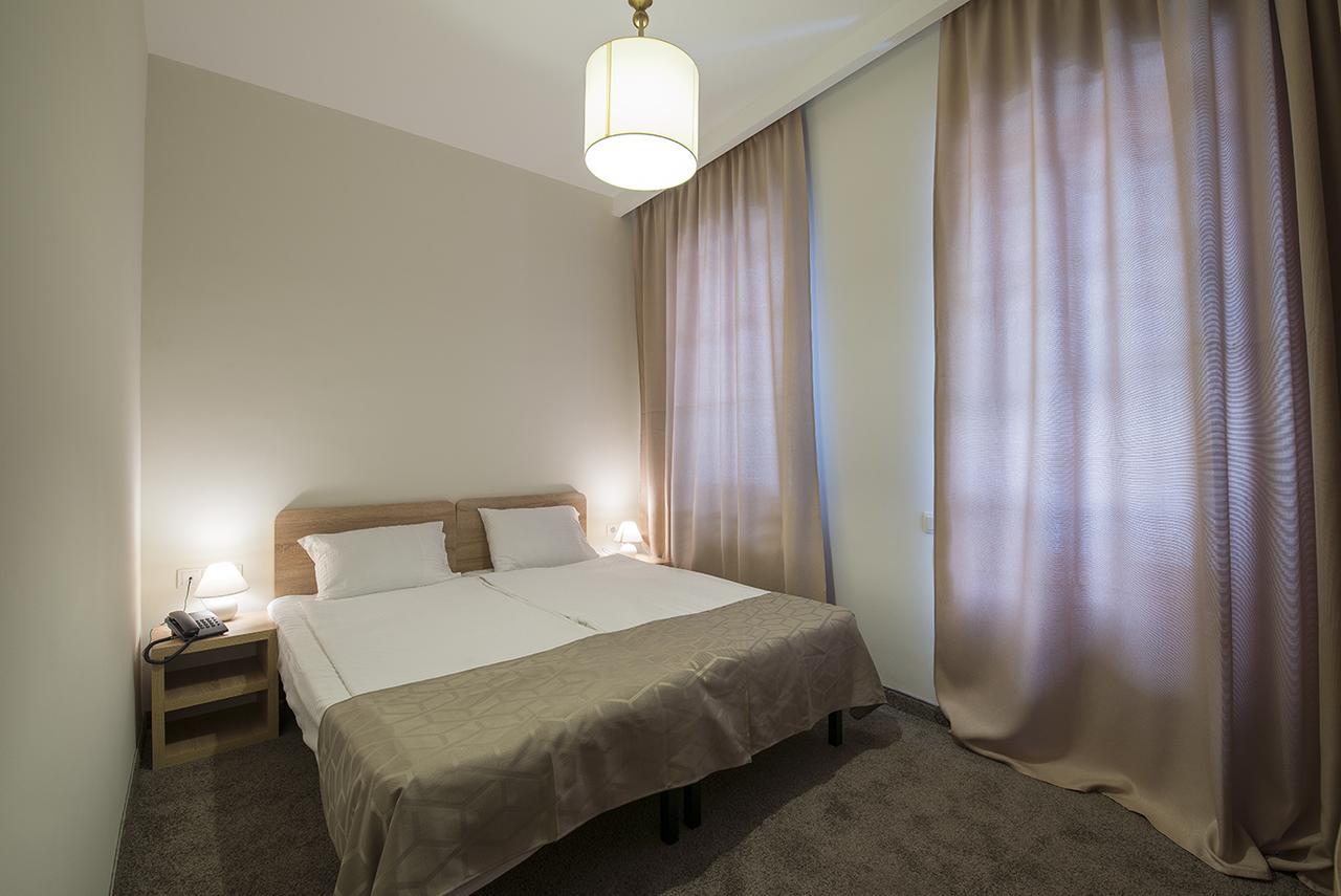 Hotel Opinion Tbilisi Exterior photo