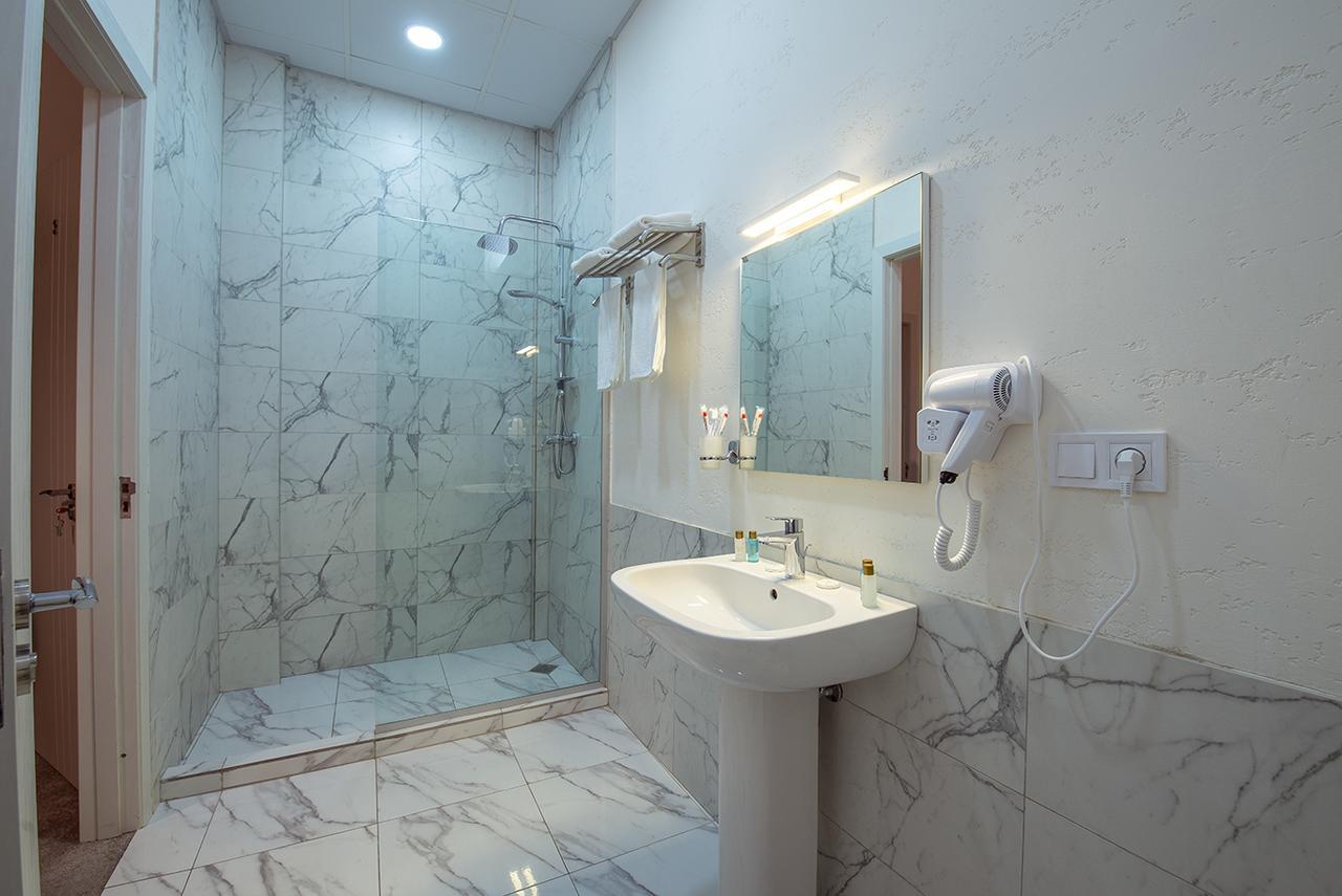 Hotel Opinion Tbilisi Exterior photo
